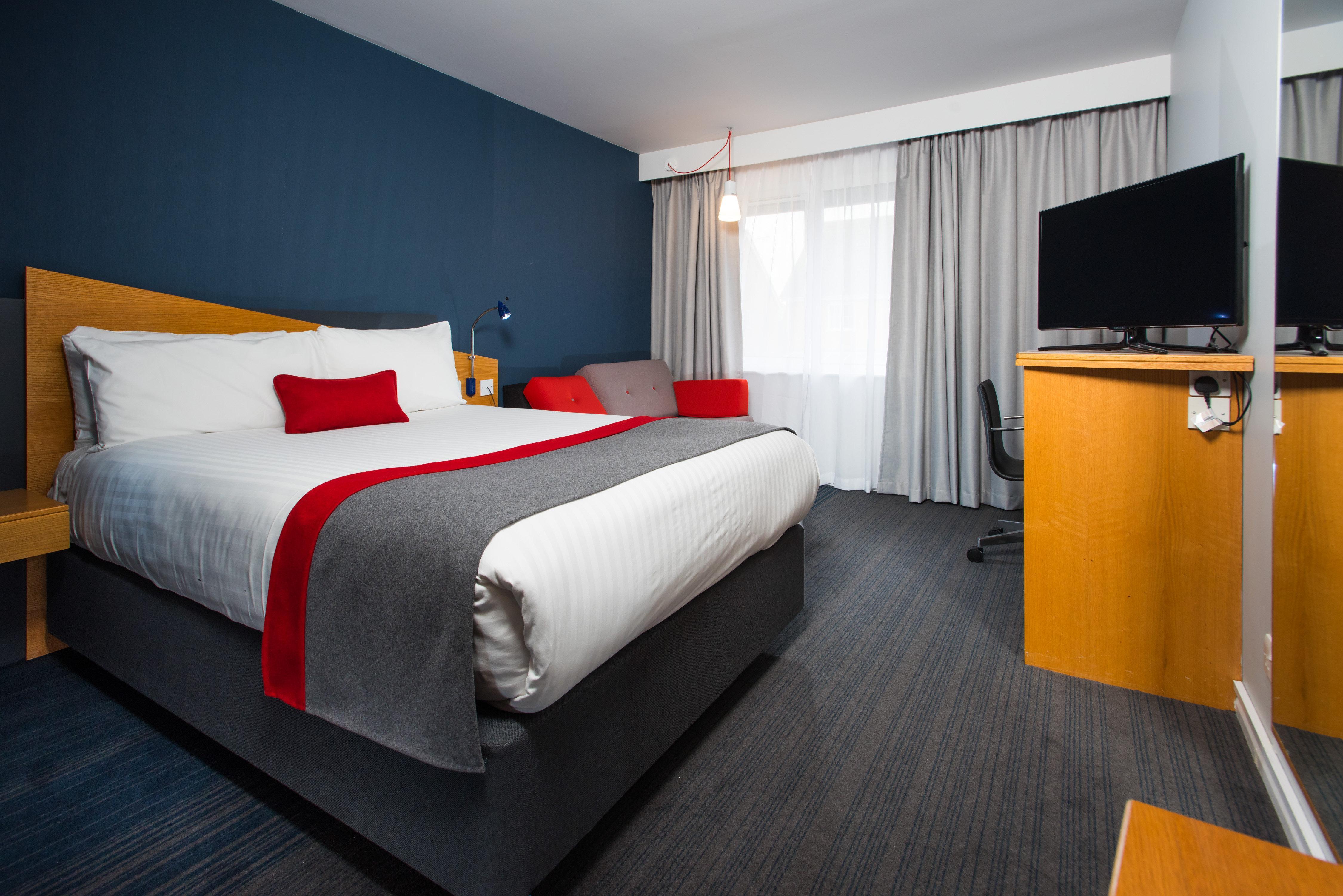 Holiday Inn Express Peterborough By Ihg Екстериор снимка